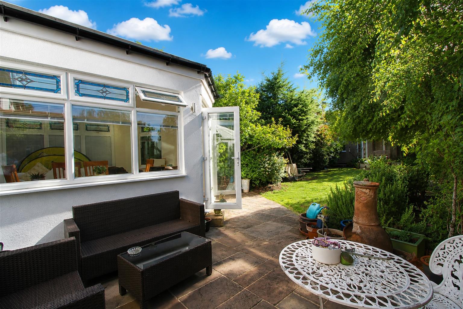 Anglesey Gardens, Carshalton